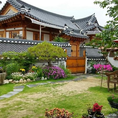 Hanok Madang Jeonju Zewnętrze zdjęcie