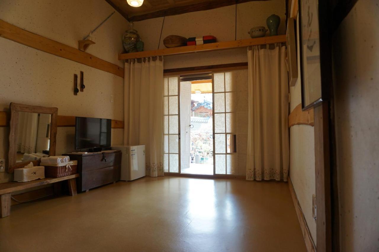 Hanok Madang Jeonju Zewnętrze zdjęcie