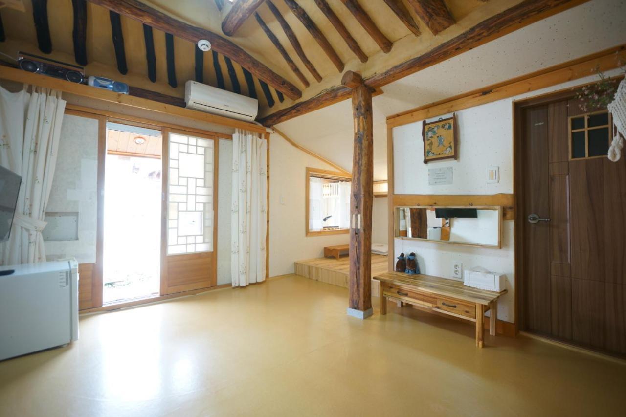 Hanok Madang Jeonju Zewnętrze zdjęcie