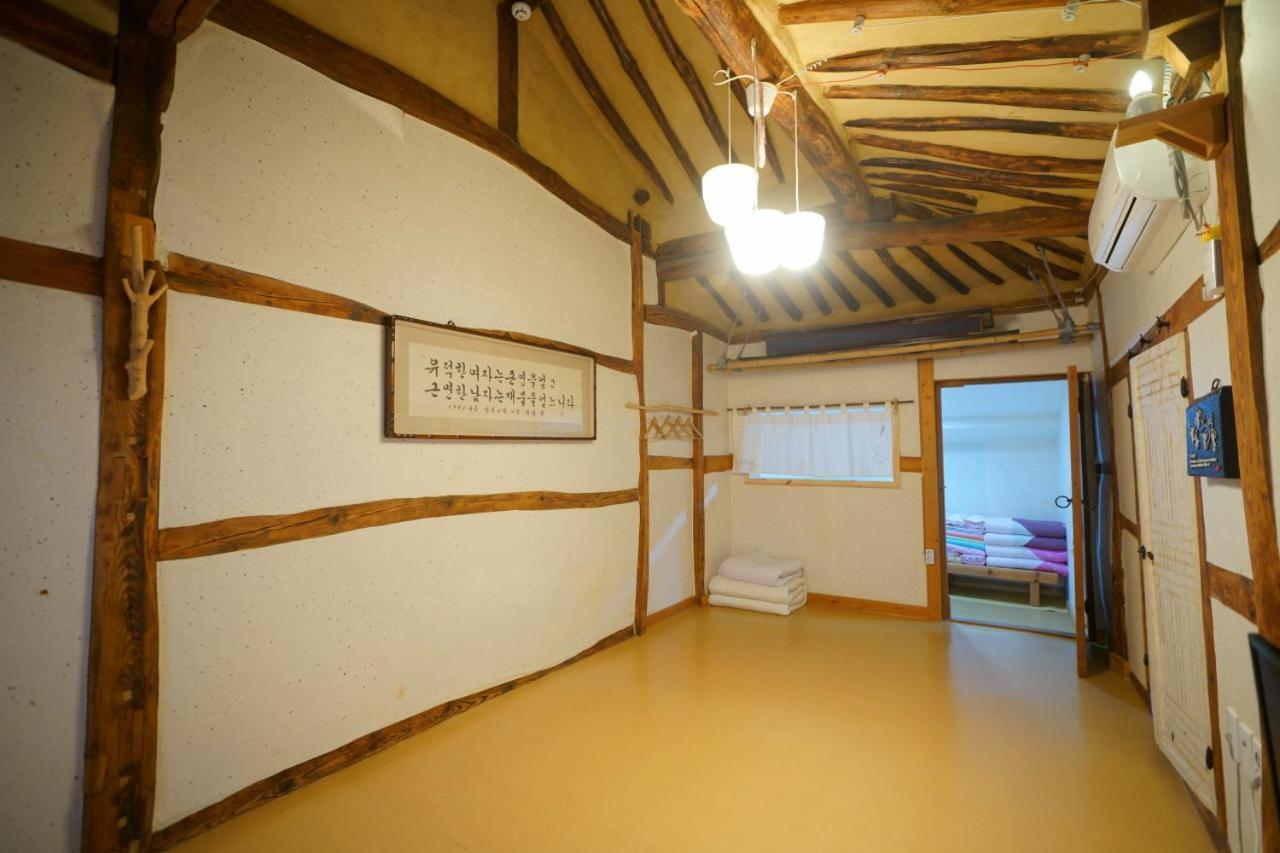 Hanok Madang Jeonju Zewnętrze zdjęcie